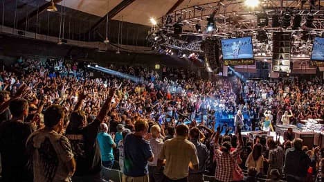 Olde English Christmas with Herman’s Hermits